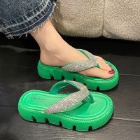 Advanced sense of diamond flip-flops cool slippers female outside in the summer of 2023 new thick soles slippers clamp tow sponge clamp feet