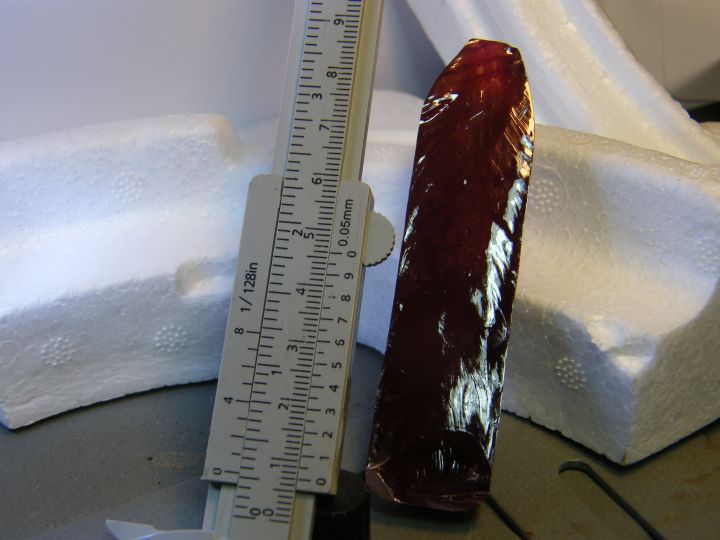 72-gram-สีทับทิมพม่าสีแดง-พลอยก้อน-เนื้อแข็ง-rough-corundum-rubyเจียก่อนได้ทุกชนิด