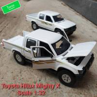 โมเดลรถ Toyota Hilux Mighty X Scale1:32 โตโยต้า ไมส์ตี้เอ็กซ์  JACKIEKIM Light Sound