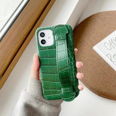 Fashion PU Crocodile Leather Phone Case for Iphone 12 Pro Max XS XR with Belt Protective Mobile Phone Cover for Iphone 11 pro