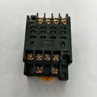 Socket Relay ฐานรีเลย์ ซ็อกเก็ตรีเลย์ PTF-14Aใช้กับรีเลย์รุ่นLY4 ของใหม่พร้อมส่ง ขายชิ้นละ50บ.