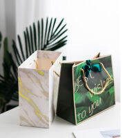 10pcs Creative Marble European Style Gift Bag Wedding Gift Box Gives Bride Wedding Favors and Gift Candy Bags for Guests