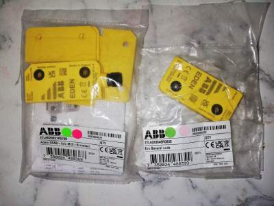 NEW  ABB Non-Contact Safety Switch, 15mm Switching Distance  2TLA020051R5700  2TLA020046R2800  (เหลือจากงาน ซองไม่สวย)