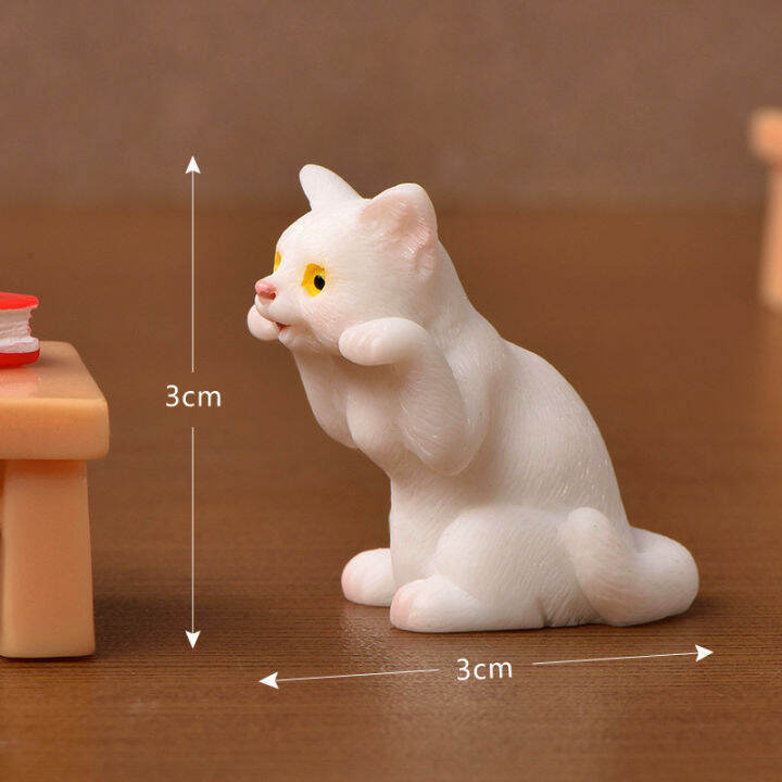 ตุ๊กตาจิ๋ว-ครอบครัวแมวเหมียว-ตกแต่งสวนถาด-แต่งสวนจิ๋ว-ราคาต่อชิ้น