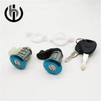 【YF】 7701472806 2PCS DOOR LOCK WITH 2 SAME KEYS For RENAULT CLIO II 98-05 With plastic buckle