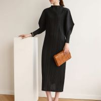 2023 Hot Miyake pleated dress womens spring style loose bat sleeves stand collar solid color pleated long skirt