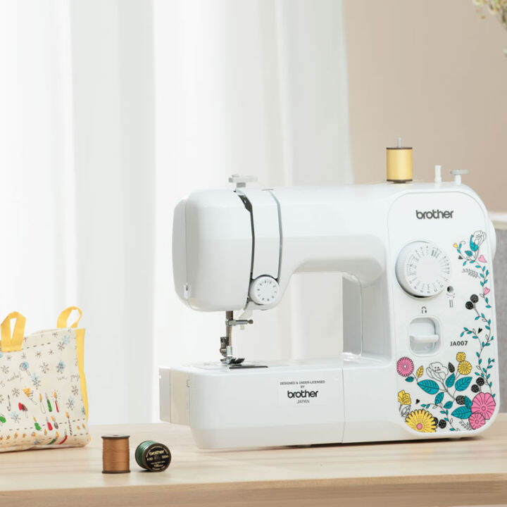 Japan's brothers household sewing machine JA007 electric desktop