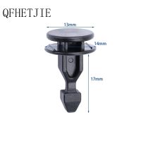 [HOT AIXUSACJWII 526] QFHETJIE 30ชิ้นสีดำไนล่อนฝาครอบเครื่องยนต์ยึดคลิปหมุดอัตโนมัติรัดพลาสติก Rivet กันชนพิทักษ์คลิปอุปกรณ์เสริมในรถยนต์