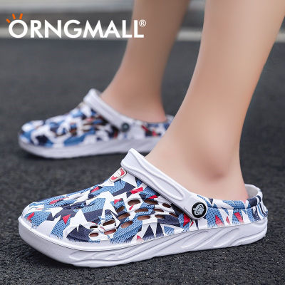 ORNGMALL รองเท้าแตะรัดส้นชายสำหรับผู้ชายรองเท้าแตะลำลองแห้งเร็วรูรองเท้าแตะใส่เดินในบ้านอุดตัน Sepatu Kebun รองเท้าแตะชายหาดคู่38-49