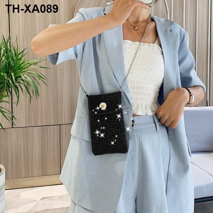 web-celebrity-same-leisure-street-full-of-diamond-glittering-chain-shoulder-inclined-bag-fashionable-bright-individual-character-cell-phone-package