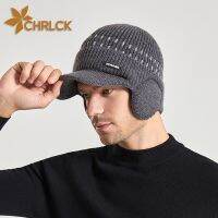 {Hat Shop} CHRLCK 2023หมวกบีนนี่แบบมีแถบกันหูผู้ใหญ่หนาใหม่หมวกถักผ้าขนสัตว์คลาสสิคอบอุ่นพร้อมเครื่องป้องกันหูผ้าปิดหน้าปั่นจักรยานกลางแจ้ง