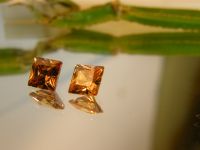 เพชรรัสเซีย เพชร CZ 6X6 MM.มิล(6X6Mm)10 pcs( 10เม็ด)สีแชมเปญ CHAMPANGE Cubic zirconia American diamond stone