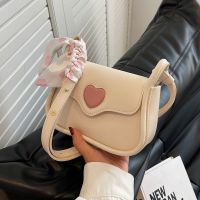 Western girl summer small bag 2023 popular new fashion versatile crossbody bag high fashion single shoulder armpit bag 【JYUE】