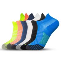 Outdoorbuy Anti-Sweat Unisex Sport Socks Women Men Short Tube Breathable Socks Outdoor Running Basketball Soccer Sports SOCKS