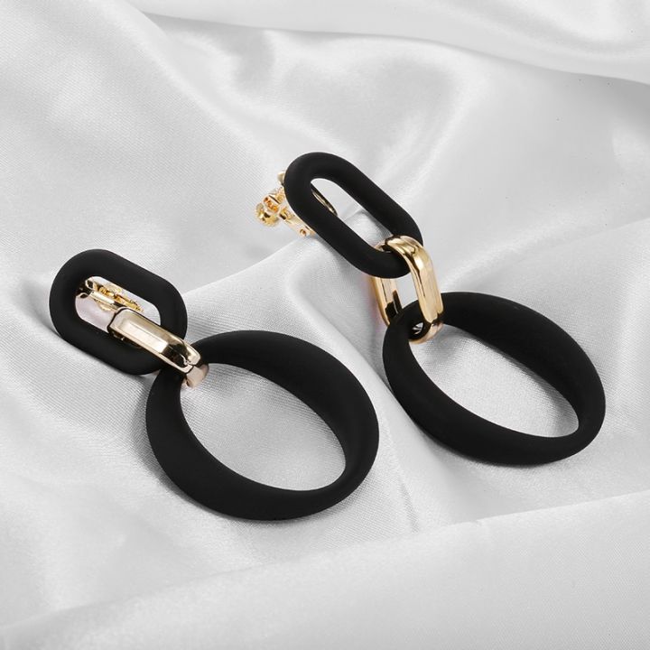new-design-vintage-gold-soft-matte-black-acrylic-chain-clip-on-earrings-for-women-oval-geometric-long-no-hole-ear-clips-jewelry