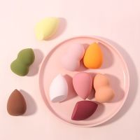 Shiny B&amp;S【Ready Stock】 1pcs Makeup Sponge Cosmetic Puff Beauty Egg Blending Foundation Cosmetic Super soft Sponge Water Drop Gourd Bevel Sponge Shape Wet And Dry Sponge makeup tools