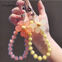 Macaron Color Mobile Phone Lanyard Wrist Strap Womens Hand-held Chain Short Anti-lost Cell Phone Case Cute Lanyard Key Pendant