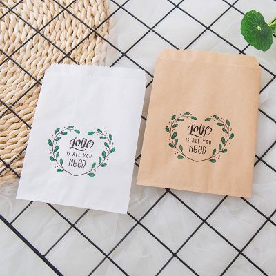 25pcs/Lot Love is all you need Wedding Favor BagBakery Bags for Cookies PopcornCandy Gifts Valentine 39;s Day Party Favor Bags