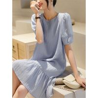 Counter tail goods pure color age-reducing western style loose belly-covering dress womens summer new mid-length pleated skirt