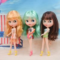 (Popular toys) ตุ๊กตาบลายธ์ตุ๊กตา BJD ที่กำหนดเองตุ๊กตาใบหน้าเงาสามารถเปลี่ยนแต่งหน้าและแต่งตัว DIY