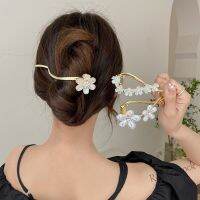 【Ready Stock】 ☢ C18 Fashion S Shape Pearl Hair Clip for Women Rhinestone Metal Hairpin Girls Hair Accessories