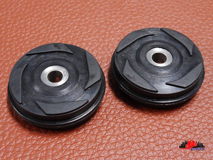 honda-wave110-dream110i-supercub-roller-compress-cap-chain-set-black-2-pcs-ยางกลิ้งโซ่-มีฟัน-4-ซม-x4-ซม-x0-6-มม-สินค้าคุณภาพดี