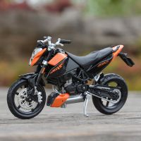 Maisto 1:18 KTM 690 Duke Static Die Die Cast ยานพาหนะสะสมของเล่นแบบจำลองรถมอเตอร์ไซค์