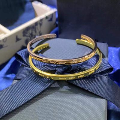 Fashion Simple Love Moss Code Bracelets New Design Simple Zirconia Open Bangle Christmas Gift Couple Bracelet Four Colors Zk30