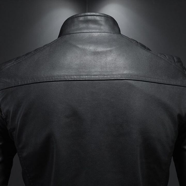 เสื้อแจ็กเก็ตคอปกตั้งของผู้ชายเสื้อผ้ามอเตอร์ไซค์เสื้อแจ็กเก็ตขี่ผู้ชายหนังแบบแนวโน้มแฟชั่น2023ใหม่