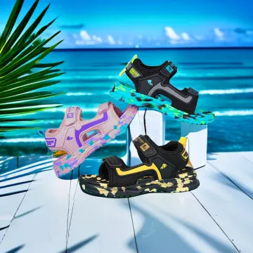 Lazada deals beach shoes