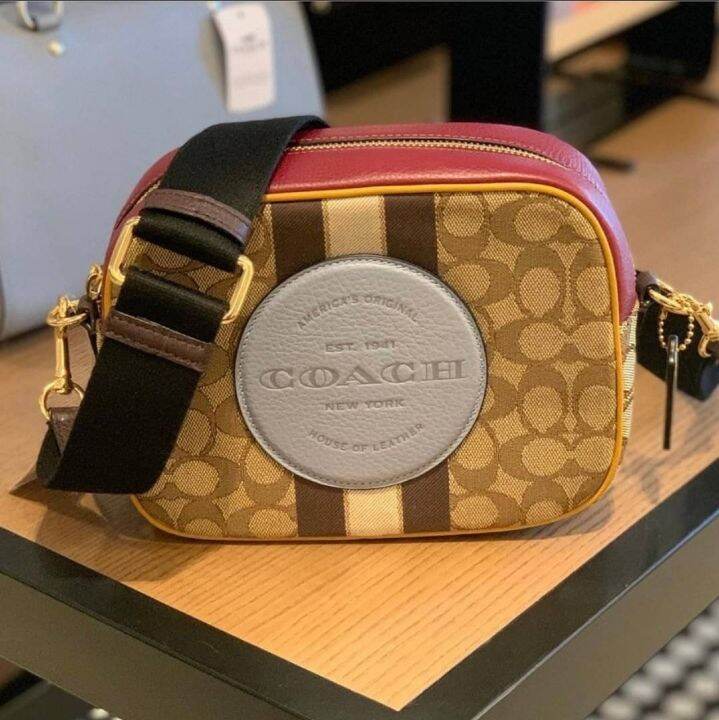 Coach dempsey camera discount bag