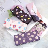 Ins Flower Glasses Case Anti pressure Large Frame Glasses Storage Box Sunglasses Hard Eye Box Case Protector Eyewear Holder Box