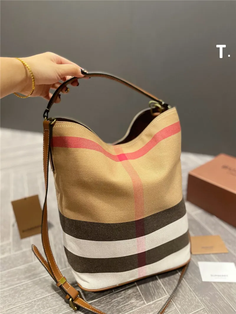 burberry bucket bag canvas fabric women's messenger bag large capacity  women's bag fashion travel bag | Lazada