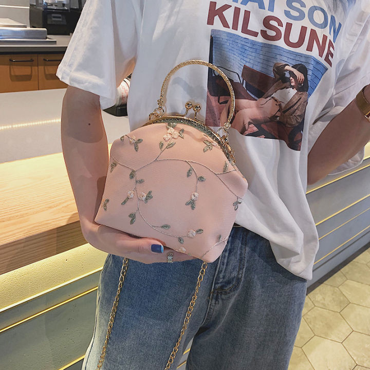 ร้านเชนวินเทจปักลายปากทองกระเป๋าถุงผ้ากระเป๋าโท้ทลายดอกไม้ด้วยกระเป๋ากี่เพ้ากระเป๋าเล็กสวย