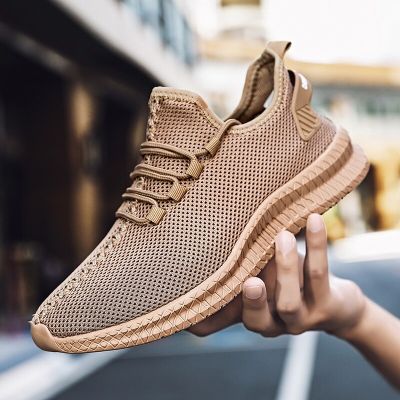 Breathable Mesh Men Shoes Trendy Lightweight Walking Flats Plus Size Male Tennis Sneakers Outdoor Running Fitness Shoes