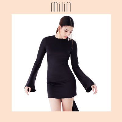 [MILIN] Open back with bow tie long bell sleeve fitted satin mini dress  เดรสสั้น ผ้าซาติน ทรงเข้ารูป แขนกระดิ่งยาว เปิดหลัง ผูกโบว์ Camillas Dress สีดำ/ สีม่วงแดง Black/ Violet