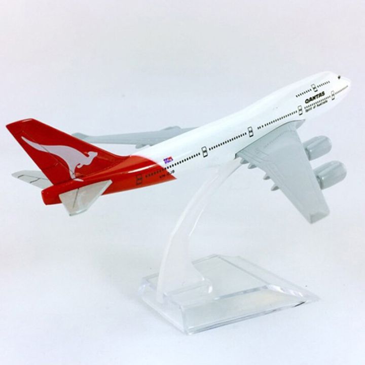 16cm-1-400-boeing-b747-400-model-qantas-australia-airline-with-base-alloy-kangaroo-icon-aircraft-plane-display-model-collection