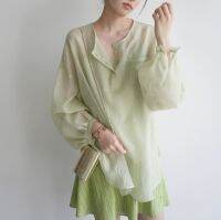 Issey Miyake 2023 Jojoz เสื้อเชิ้ตซีทรูแขนยาวลายแนวตั้งสีเขียวอ่อนสวมหัวทรงหลวม23ปีฤดูใบไม้ผลิและฤดูร้อนอารมณ์สดชื่นเบาและชิค
