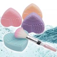 Makeup Brush Cleaner ซิลิโคนล้างแปรงแต่งหน้า ที่ล้างแปรงแต่งหน้า ซิลิโคนทำความสะอาดแปรงแต่งหน้า รูปหัวใจ