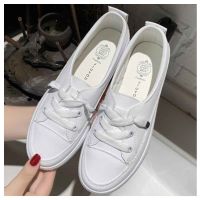 Korean?  รองเท้าผ้าใบแฟชั่น ทรงหน้าสั้น สีขาวล้วน ไซส์ 35-40