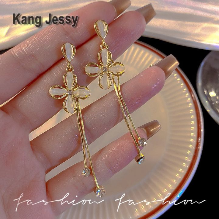 kang-jessy-s925-ต่างหูพู่ห้อยลายดอกไม้ประดับเพชรแบบใหม่ที่นิยมในโลกออนไลน์สำหรับผู้หญิงต่างหูแบบยาวสวยหวานสไตล์เกาหลีเครื่องประดับต่างหู