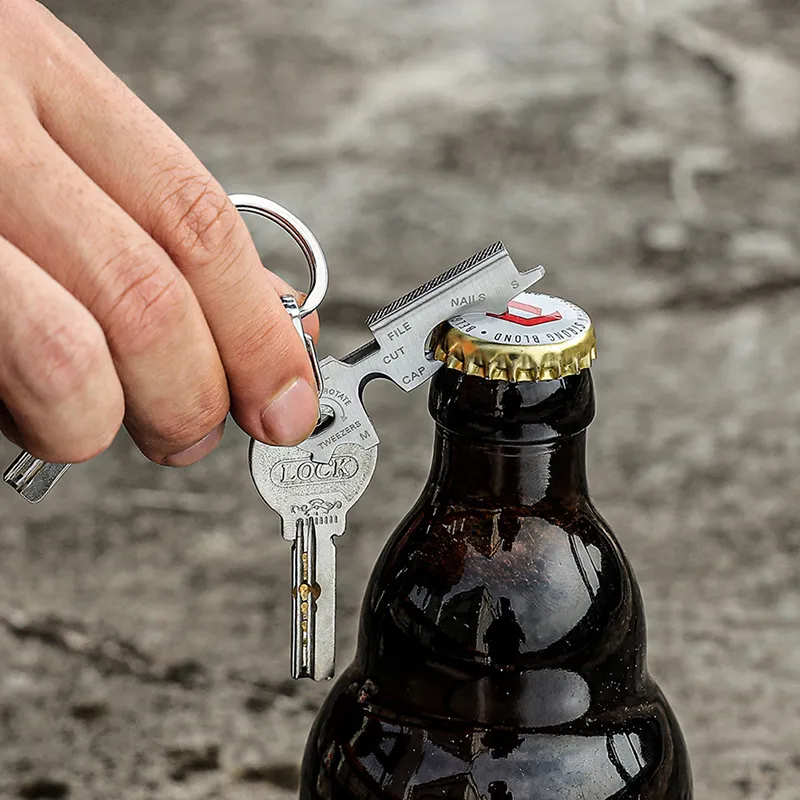 1pc Multifunctional Metal Keychain With Rotating Clip, Bottle