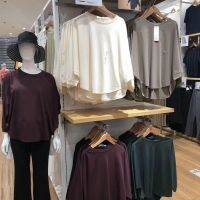 Uniqlo เสื้อยืดแขนไม้สำลีของผู้หญิงใหม่สำหรับห้องลองเสื้อฤดูใบไม้ร่วง (เสื้อสามส่วนแขนหลวมไหล่) E449866