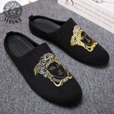 TOP☆Original 2023 summer new Medusa VersacesE half-slipper mens Korean version of the trend casual lazy one pedal Peas shoes