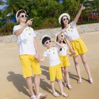 Summer Beach Family Matching Outfits Mother Daughter Dad Son Pineapple T-shirt+Shorts Lovers Holiday Causal Clothing Set