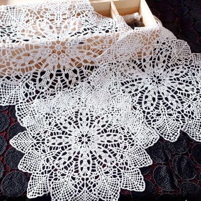 Embroidery Table Mat Cup Placemat Kitchen Plate Bowl Round Coaster Christmas Hollow Tablecloth Crochet Pad cocina posavasos R011