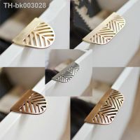 ☈▩ Modern Nordic Simple Light Luxury Handle Leaves Invisible Cabinet Wardrobe Furniture Drawer Handle Zinc Alloy