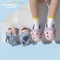 【hot】▪┇◈  Childrens Cartoon Beach Slippers 2023 Boys New Parent-Child Shoes Garden Sandals