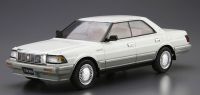 AOSHIMA 1/24 Assembly Car Model For TOYOTA Crown Royal Saloon G `89 06171