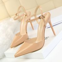 {shoe shop}กระจกส้นรองเท้าผู้หญิงเซ็กซี่รองเท้าแตะสายรัดส้นบางหัวเข็มขัดสูงรองเท้า Patenthigh-HeeledWomen 39; S รองเท้าแตะ